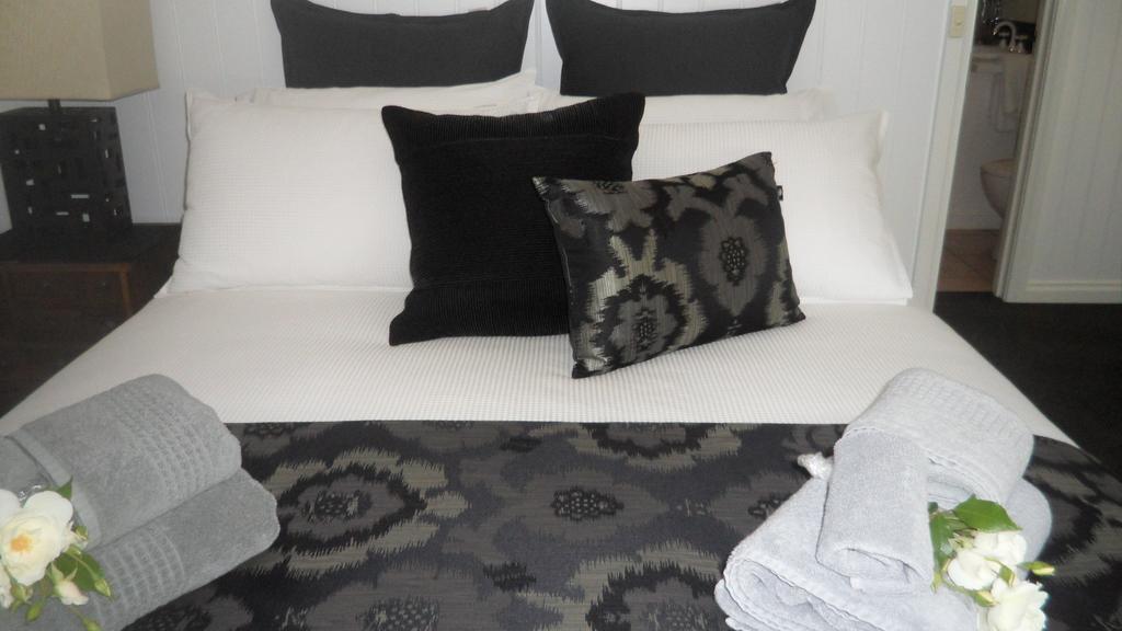 Creek Cottage Bed And Breakfast Traralgon Kamer foto